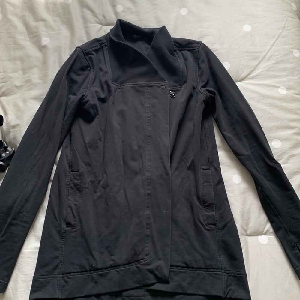 Lululemon belle wrap